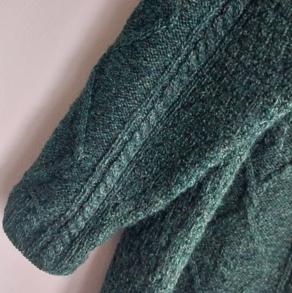 Carriagdonn Made In Ireland 100% Pure New Wool Green Cable Knit Cardigan - Picture 5 of 7